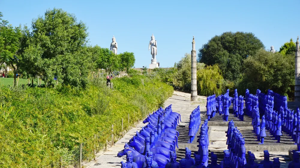 Bacalhôa Buddha Eden Buddhas Peace Garden Park Bombarral Portugal Conhecer Visitar