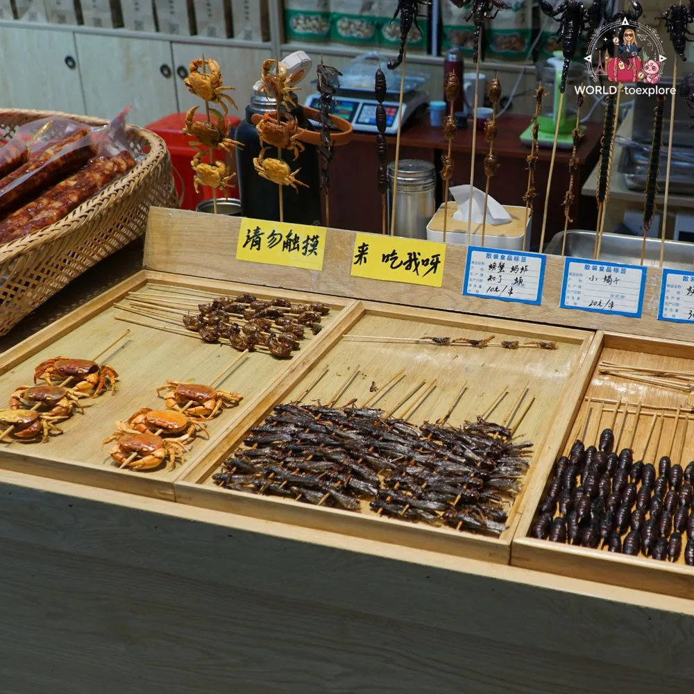 Comida de rua em Zhangjiajie, China