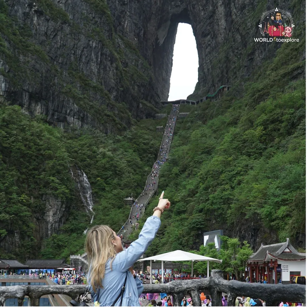 A Porta do Céu (Heaven's Gate) na Montanha Tianmen, Zhangjiajie
