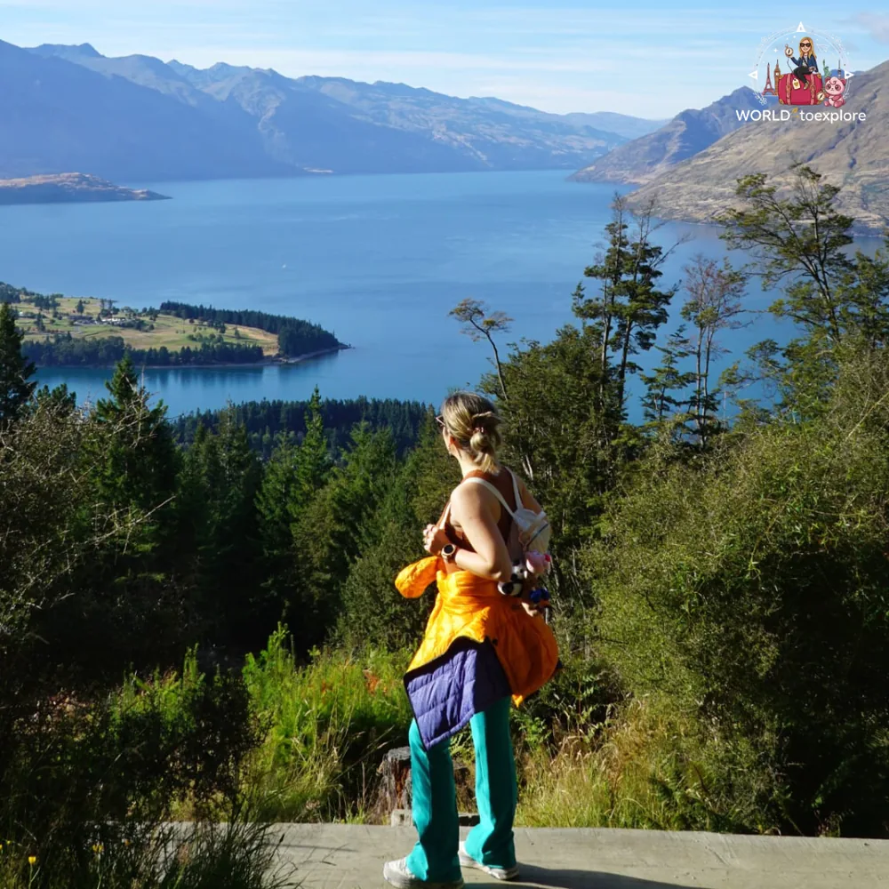 View over Lake Wakatipu from Bob's Peak, Queenstown
